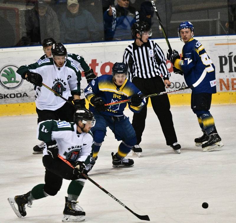 II. hokejová liga: IHC Králové Písek - HC Příbram 7:2.