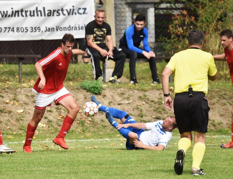 Fotbalová I.A třída: Mirovice - Strunkovice 1:0.