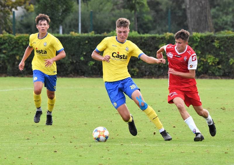 Česká liga dorostu U17: FC Písek - FK Pardubice B 0:3 (0:1).