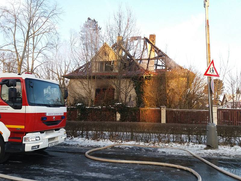 Požár rodinného domu v Čimelicích.