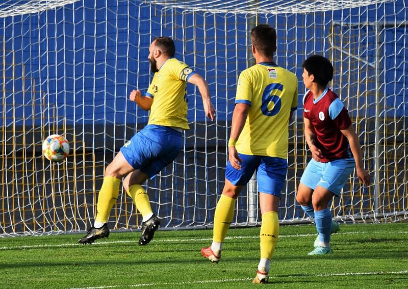 Fotbalová ČFL: FC Písek - SK Rakovník 8:0 (4:0).