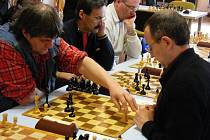 V dalším kole I. šachové divize bylo v Písku sehráno místní derby, béčko Šachklubu porazili družstvo DDM B 5:3. 