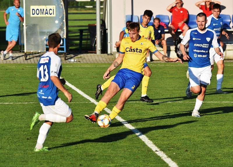 Fotbalová příprava: FC Písek - FC MAS Táborsko 0:3 (0:2).