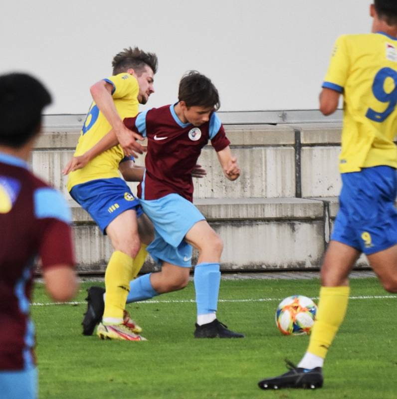 Fotbalová ČFL: FC Písek - SK Rakovník 8:0 (4:0).