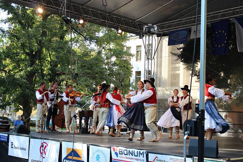 XXIV. Mezinárodní folklorní festival je v plném proudu.