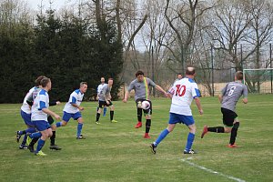 O víkendu se roztáčejí kola fotbalových soutěží v okrese.