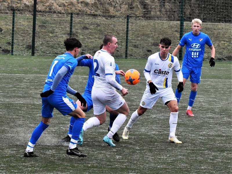 Přípravný fotbal: FC Písek - Baník Ostrava U19 1:2 (0:2).