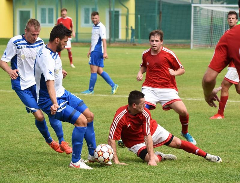 Fotbalová I.A třída: Mirovice - Strunkovice 1:0.