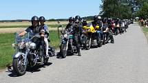 Do Hrejkovic se sjeli motorkáři na první motogrilování.