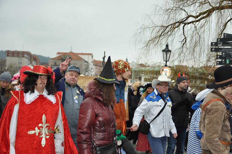 Průvod masek prošel historickým centrem Písku.