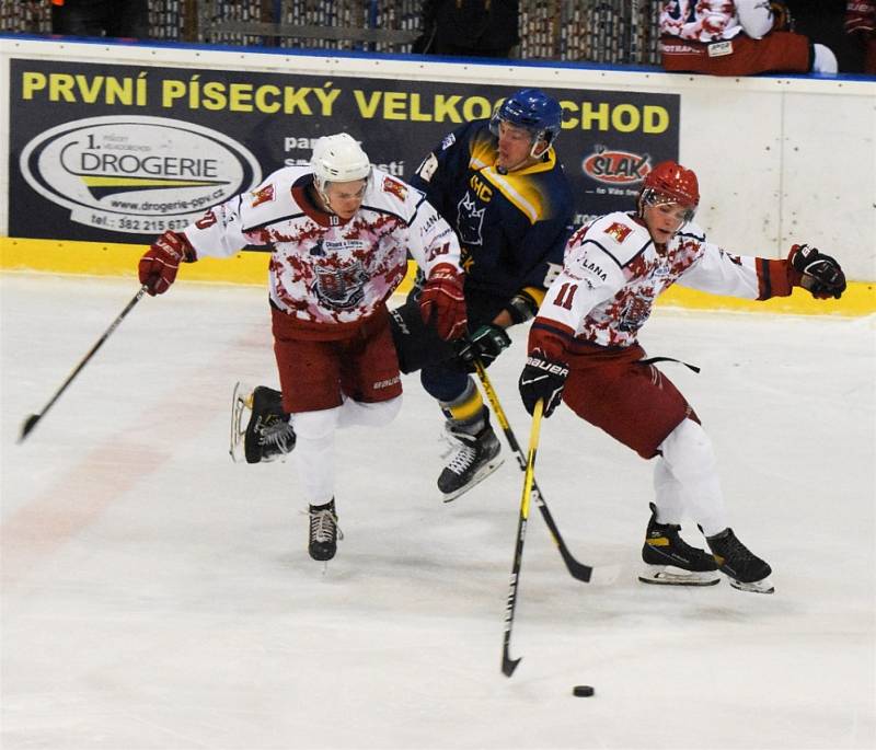 II. liga hokeje: IHC Králové Písek - BK Havlíčkův Brod 4:8 (2:0, 1:3, 1:5).