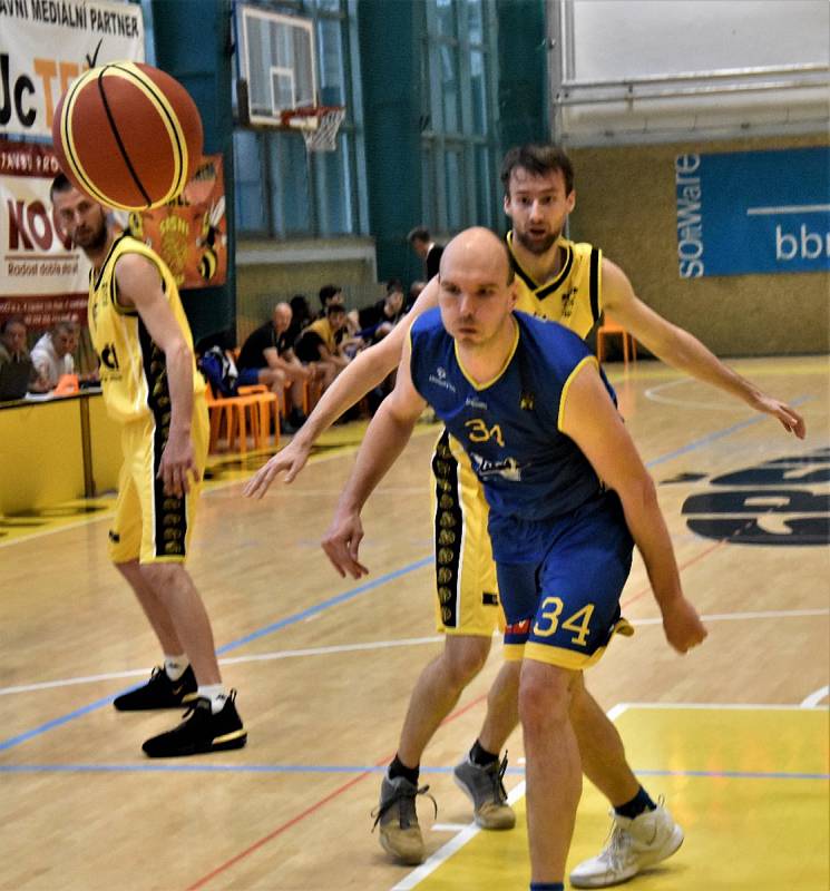 Fio basket Jindřichův Hradec vyhrál nad Pískem i v odvetě a postupuje do baráže o NBL.