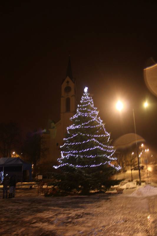 Rozsvícení vánoční výzdoby v Milevsku.