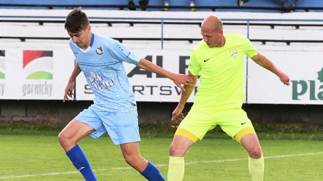 Fotbalový krajský přebor: Protivín - Osek 1:3.