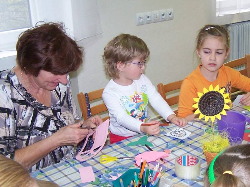 Prázdninová dílna pro děti a dospělé.