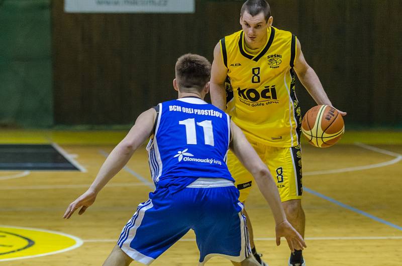 Závěrečný duel sezony 1. ligy basketbalistů Písek - Prostějov.