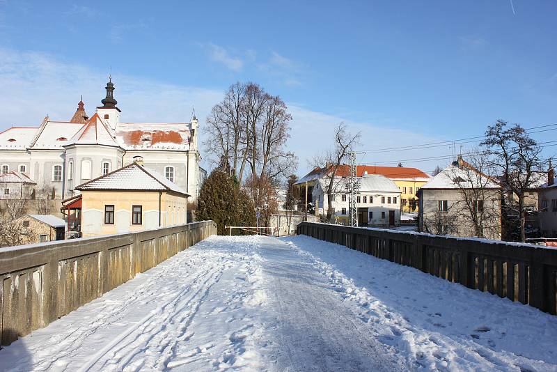 Mirovický kamenný most byl prohlášen kulturní památkou.