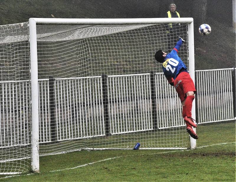 Fortuna ČFL: SK Rakovník - FC Písek 2:2 (2:2).