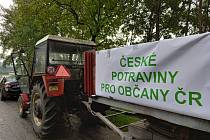Protestní jízda zemědělců na jihu Čech v roce 2022.