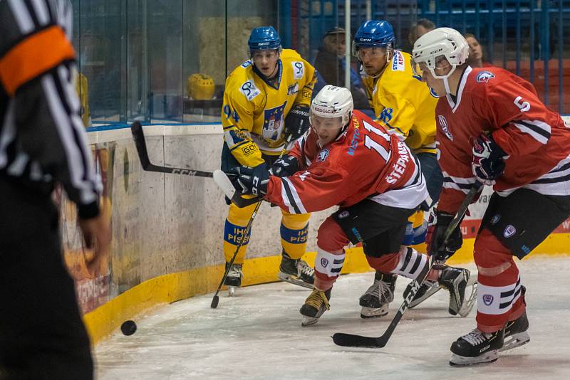 IHC Písek – HC Klatovy 1:5 (0:1, 1:3, 0:1).