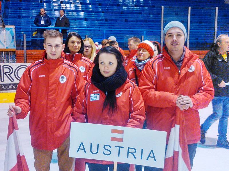 SLAVNOSTNÍ ZAHÁJENÍ. Evropský šampionát v metané byl v Písku slavnostně zahájen.