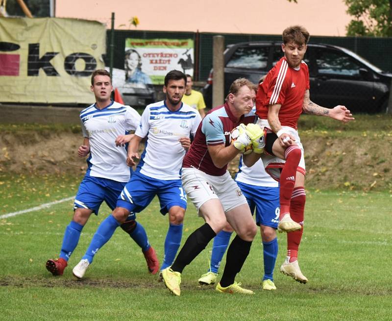 Fotbalová I.A třída: Mirovice - Strunkovice 1:0.