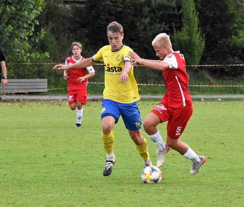 Česká liga dorostu U17: FC Písek - FK Pardubice B 0:3 (0:1).