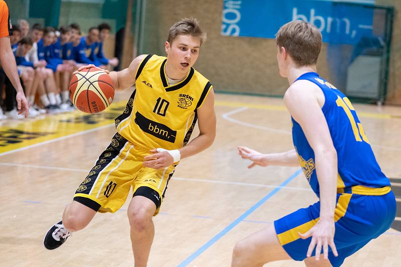 Sršni Písek - BK Rig 87:81