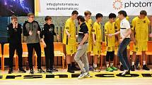 Extraliga basketbalu U19: Sršni Photomate Písek - Lions J. Hradec 91:81.