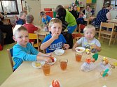 Veselé bramborování v mateřské škole v Chyškách.