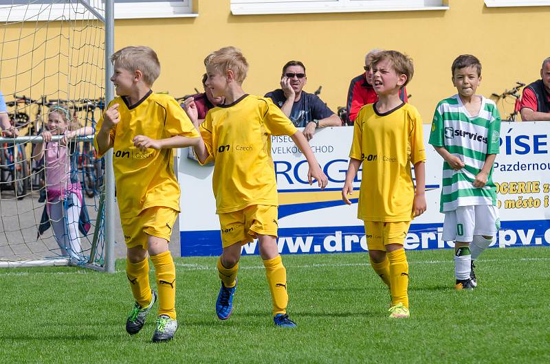 Přestávkový zápas přípravek v rámci třetiligového derby Písek - Čížová.