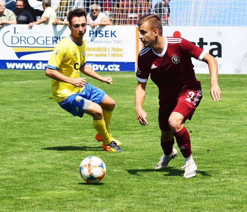 Fotbalová příprava: FC Písek - Sparta Praha B 1:3 (1:2).