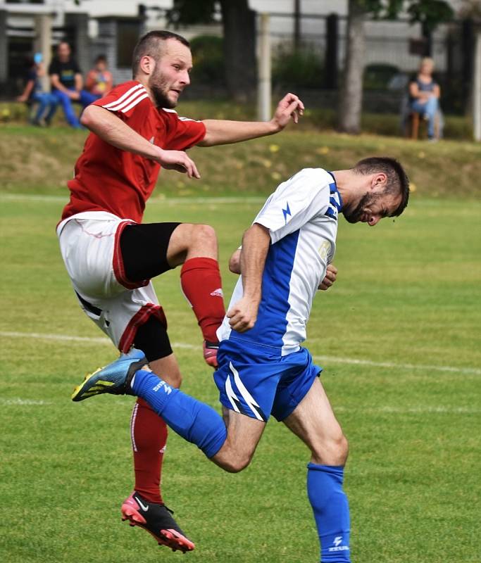 Fotbalová I.A třída: Mirovice - Strunkovice 1:0.