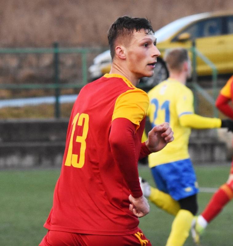 Přípravný fotbal: FC Písek - Dukla Praha 0:4 (0:1).