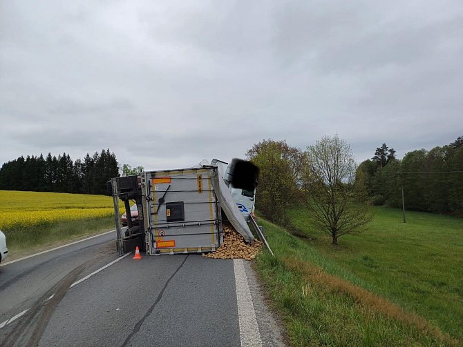 Nehoda se stala u Podolí I směrem na Křenovice.