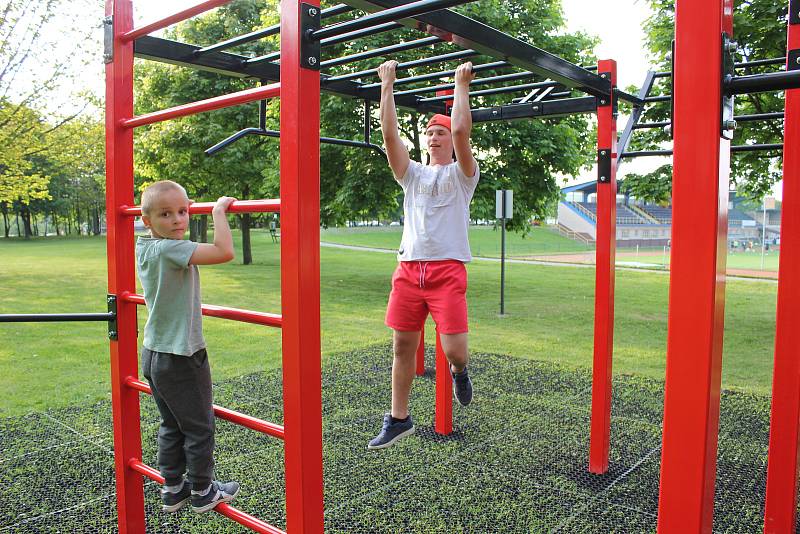 Nové workoutové hřiště v Milevsku.