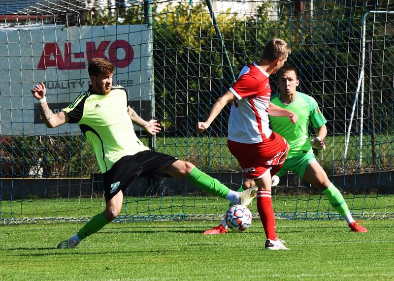 Fotbalová A třída: Semice - Strunkovice 4:0 (3:0).