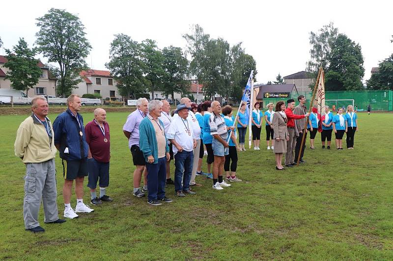 Sportovní oslavy v Mirovicích.