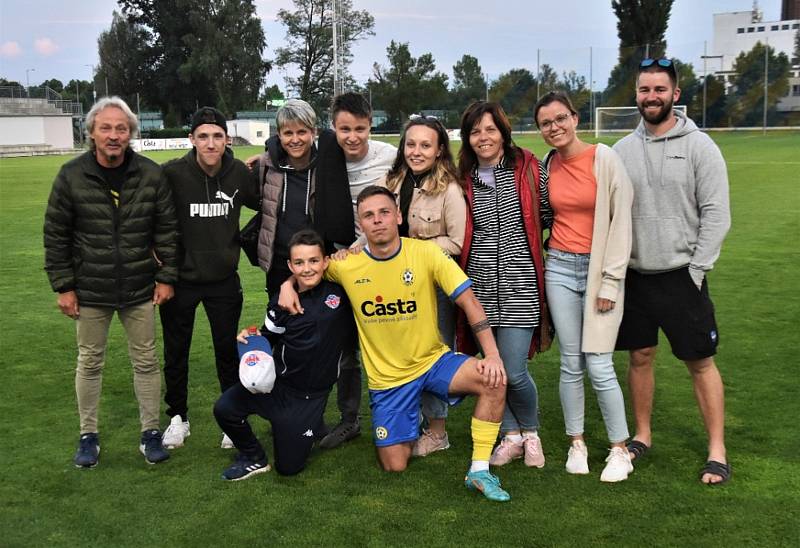 Fotbalová ČFL: FC Písek - SK Rakovník 8:0 (4:0).