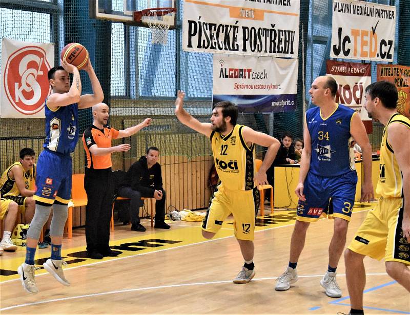 Fio basket Jindřichův Hradec vyhrál nad Pískem i v odvetě a postupuje do baráže o NBL.