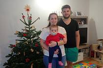 Silvestrovský výstup na Mehelník. Nejmladší účastník Sofia Eliška Abduloski narozena 14. 2. 2018 v Písku se svými rodiči.