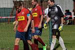 PÍSEK B V DERBY PORAZIL DOMÁCÍ ČIMELICE 5:1. Fotbalisté Čimelic ze hřiště odcházeli hodně zklamaní.