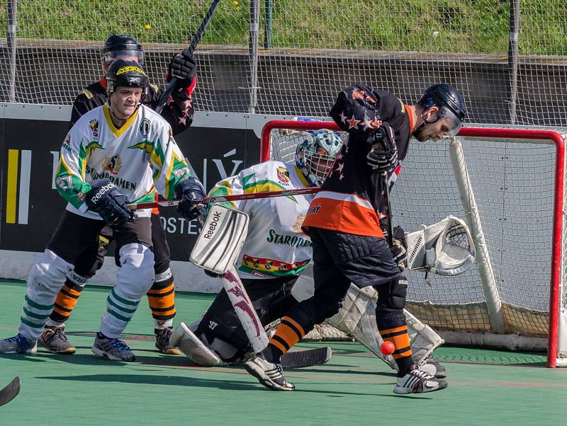 V závěrečném duelu základní části 2. NHbL porazil Písek Blatnou 5:3.