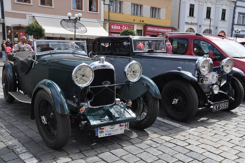 Automobily značky Lagonda. 