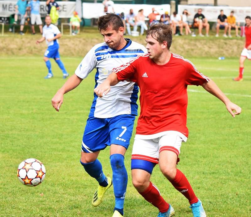 Fotbalová I.A třída: Mirovice - Strunkovice 1:0.