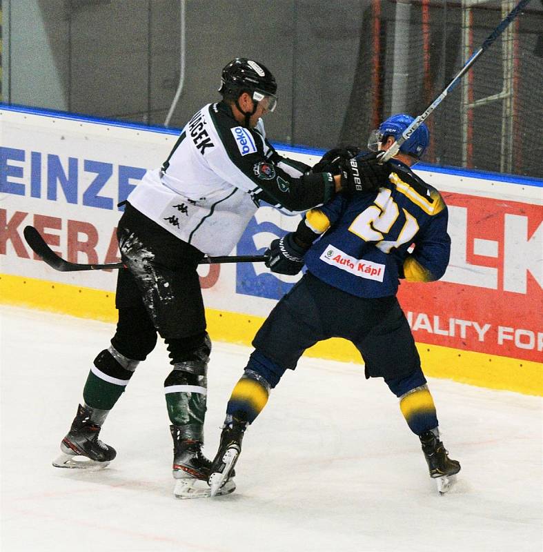 Přípravný hokej: IHC Králové Písek - HC Příbram 4:3.