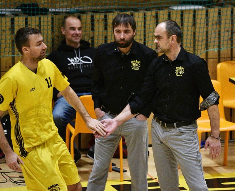 Písečtí basketbalisté přivezli z Poděbrad vysokou výhru.