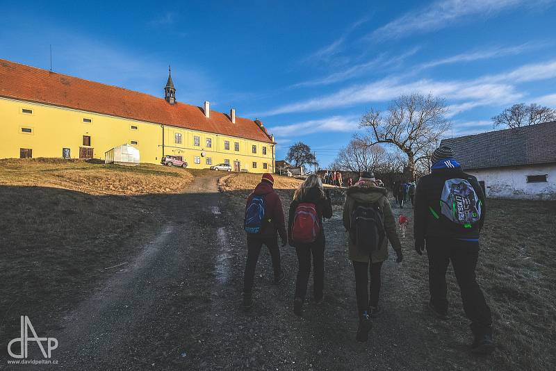 OBRAZEM: Na Hrejkovickou dvacítku vyrazily davy. Možná až 1300 lidí.