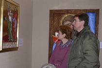 Ještě do 4. ledna je v písecké Sladovně otevřena výstava kopií gotických deskových maleb Zdeny Skořepové.