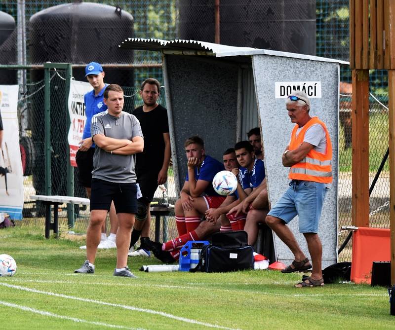 Fotbalový KP: Semice - Milevsko 2:1 (2:1).